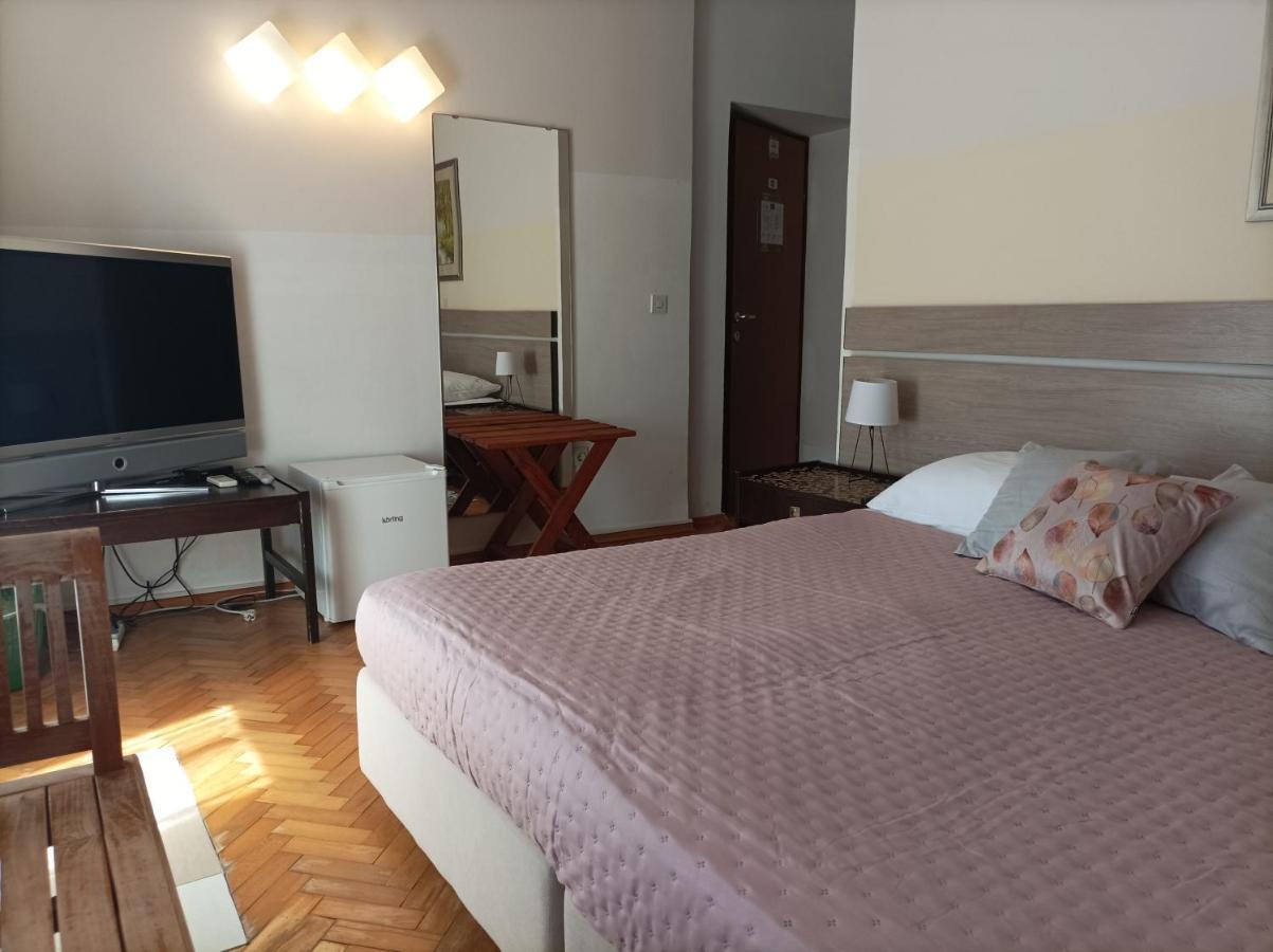 Villas Arbia - Rio By The Beach Banjol المظهر الخارجي الصورة
