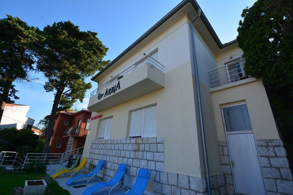 Villas Arbia - Rio By The Beach Banjol المظهر الخارجي الصورة