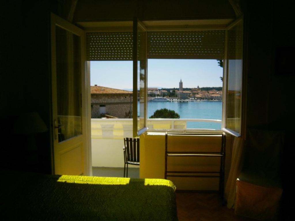 Villas Arbia - Rio By The Beach Banjol الغرفة الصورة